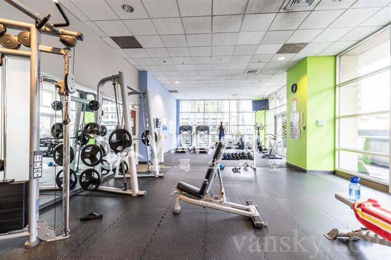 260217193826_200612221313_R2458824_18 1.jpg